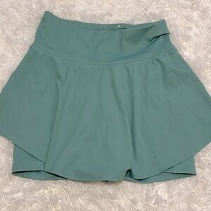 Old Navy Active Powersoft Skort (Size Medium)